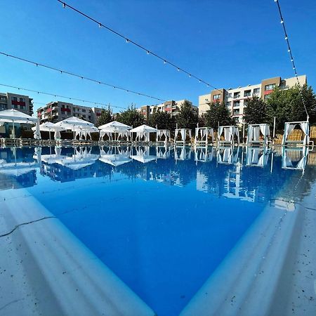 Alexhome Lux Apartment 27 Free Parking Bukarest Exteriör bild