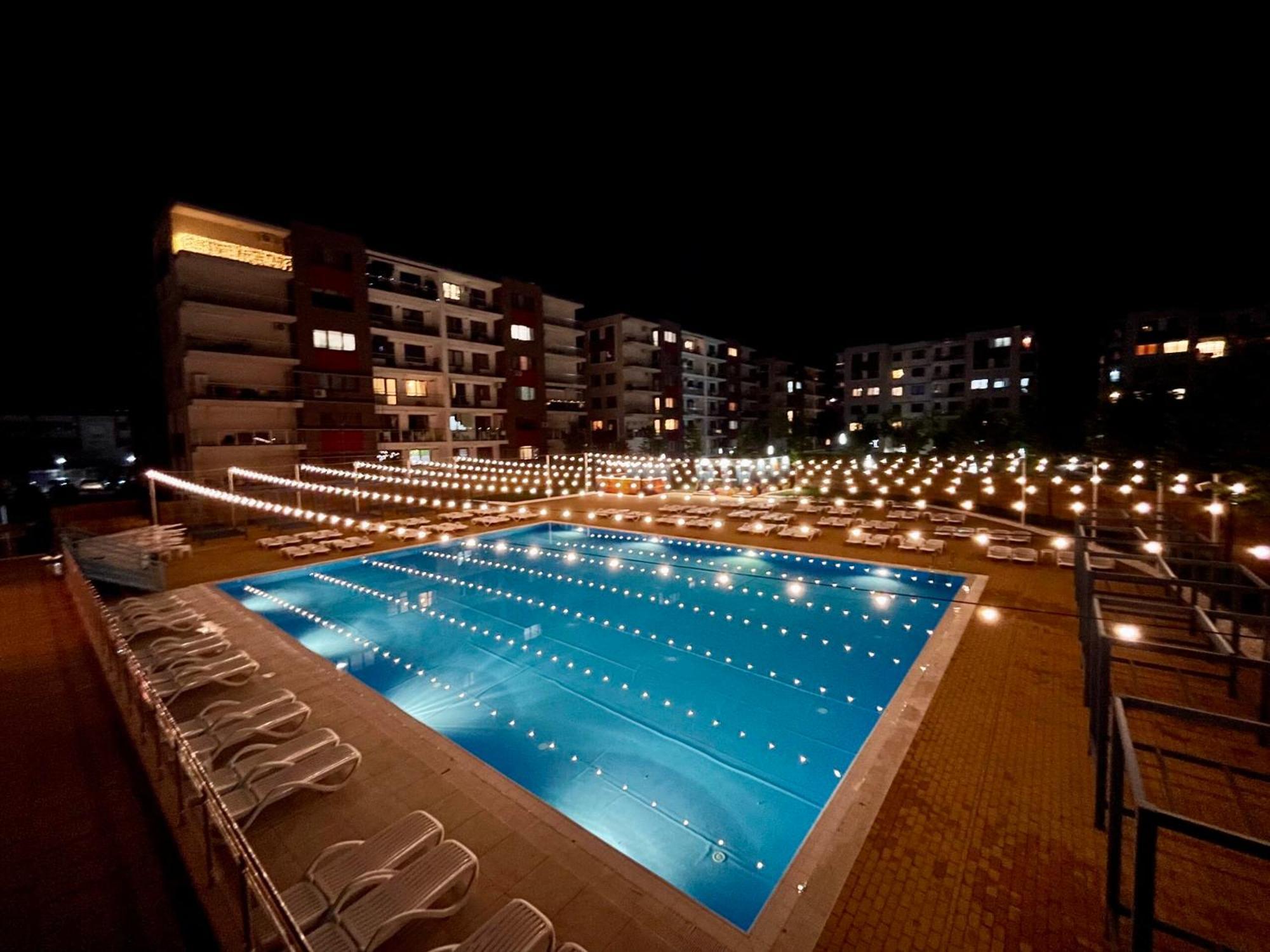Alexhome Lux Apartment 27 Free Parking Bukarest Exteriör bild