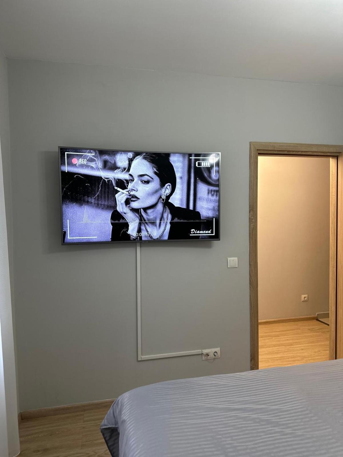 Alexhome Lux Apartment 27 Free Parking Bukarest Exteriör bild